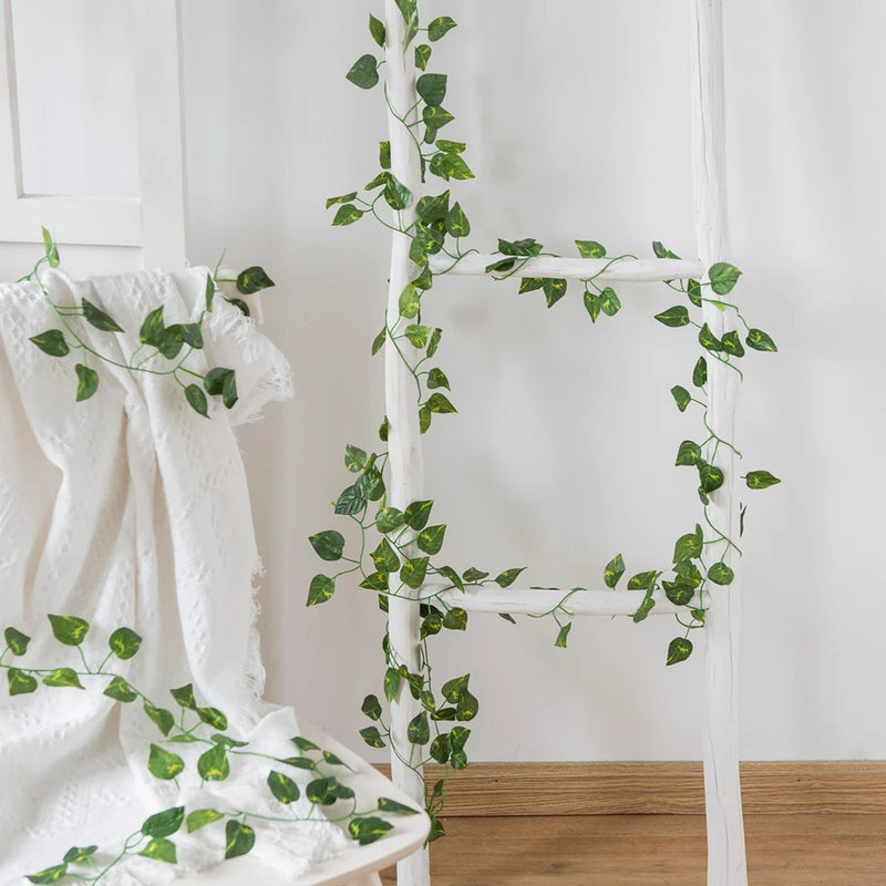 210Cm Artificial Hanging Christmas Garland Plants Vine Leaves Green Silk Outdoor Home Wedding Party Bathroom Garden Decoration