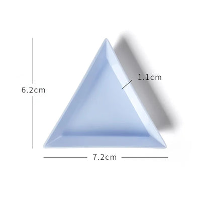 10pcs/lot beauty nail Dotting rhinestone Triangle Plate For Jewelry Beads Display Plastic Tray Packaging White Pink Containers