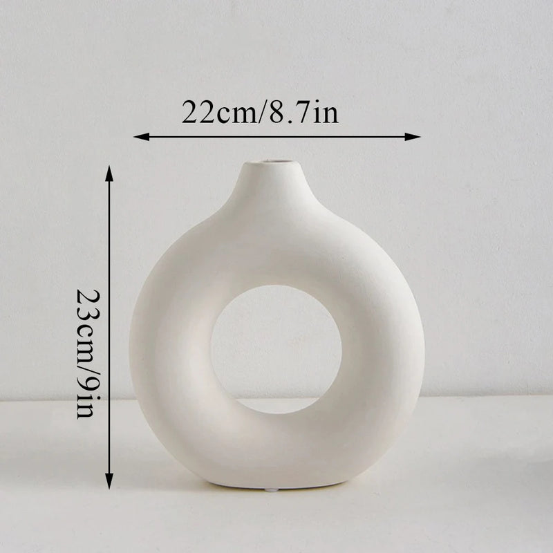 1Pcs Plastic Flat Minimalist Vase Wedding Decoration Donut Shape Flower Vase Oval Hollow Black Vases Fashion Home Living Room