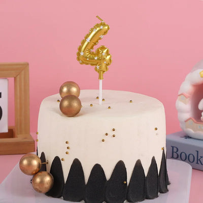 Gold number candles 520 Valentine's Day birthday cake candles Gold balloons One year old number candles decorative decoration