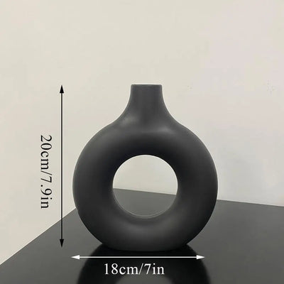 1Pcs Plastic Flat Minimalist Vase Wedding Decoration Donut Shape Flower Vase Oval Hollow Black Vases Fashion Home Living Room